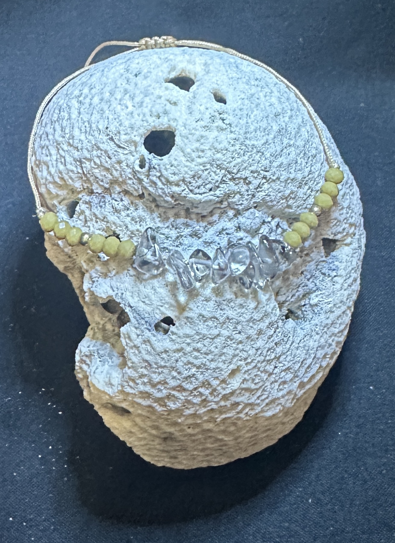 Handmade clear quartz adjustable string bracelet with natural transparent gemstone chips